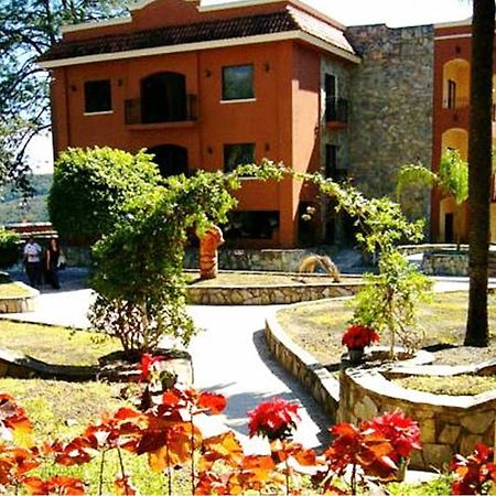 Hotel Hacienda Cola Del Caballo Santiago  Exterior photo