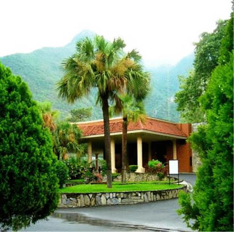 Hotel Hacienda Cola Del Caballo Santiago  Exterior photo